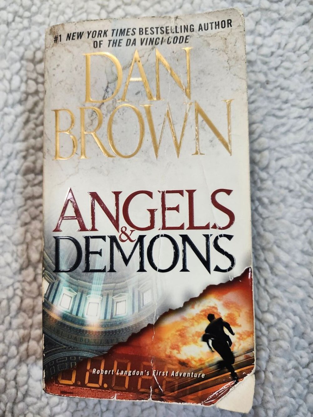 Dan Brown Angels & Demons Paperback Pocket Books 2006 Robert Langdon Thriller